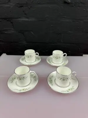4 x Wedgwood Westbury R4410 Coffee Cups / Cans and Saucers 2 Sets Available