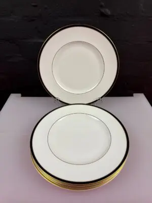 6 x Minton Saturn Black Dinner Plates 27 cm Wide Set