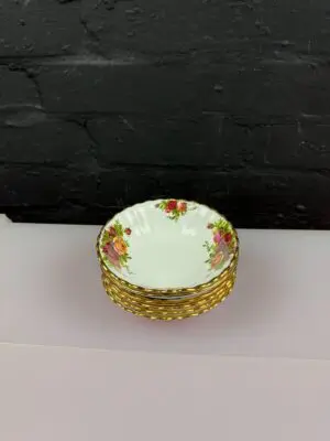 Royal Albert Old Country Roses Fruit / Cereal Bowls 13.5 cm Wide Set of 6