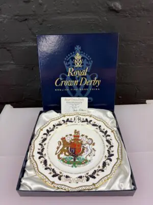 Royal Crown Derby Gadroon Plate Diamond Jubilee Ltd Edition 305 Of 1500 Boxed