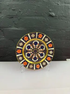 Royal Crown Derby Old Imari 1128 Sold Gold Band SGB Salad Plate 21 cm 8.25" 1965