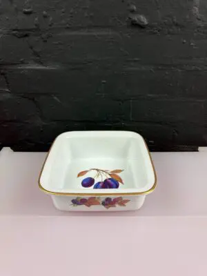 Royal Worcester Evesham Gold Square Vegetable Serving Dish 21 cm x 7 cm