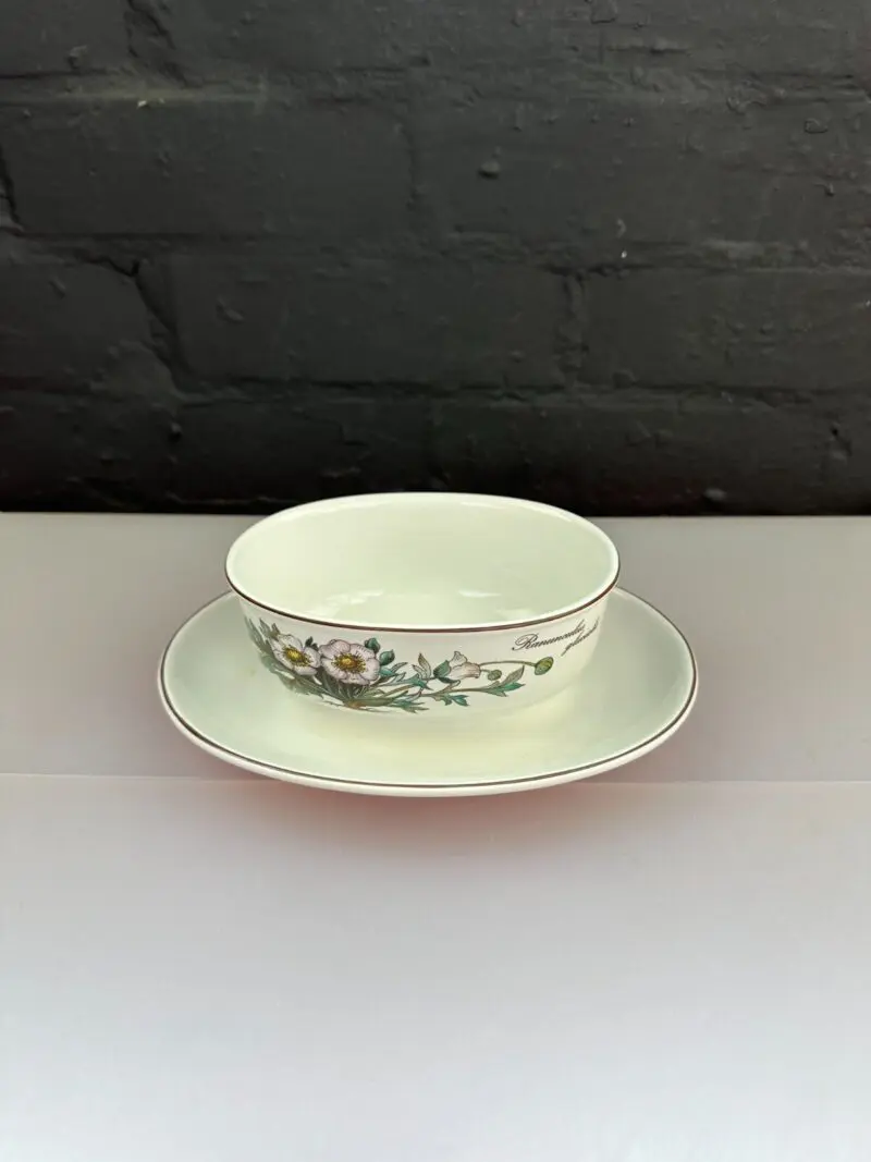 Villeroy And & Boch Botanica Gravy Boat and Fixed Stand Saucer Last 1 Available