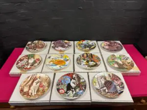 11 x Royal Doulton Geoff Tristram Cats of Character Collection Plates Boxed