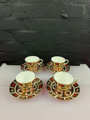 4 x Royal Crown Derby Old Imari 1128 Tea Cups and Saucers 1st Quality Set
