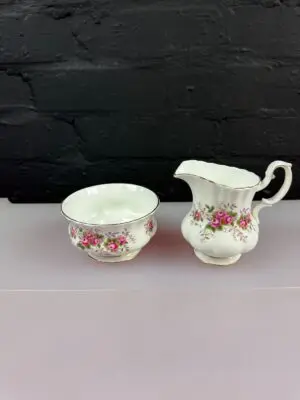 Royal Albert Lavender Rose Milk Cream Jug 10.5 cm and Large Open Sugar Bowl Set