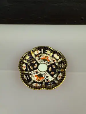 Royal Crown Derby Traditional Imari 2451 Petal Round Trinket Dish 4.5"
