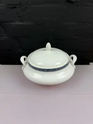 Royal Doulton Atlanta H5237 Covered Vegetable Serving Tureen / Dish Plain Lid