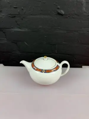 Wedgwood Chippendale Large Tea Pot 2 Pints 2nd Quality