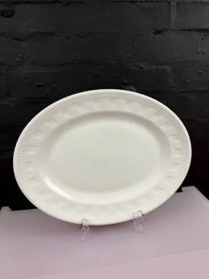 Wedgwood Colosseum Oval Carving Serving Platter Plate 39 cm x 30 cm