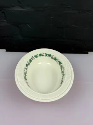 Wedgwood Stratford Open Oval Vegetable Serving Dish / Bowl 10.5" 2 Available