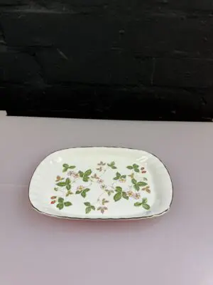 Wedgwood Wild Strawberry Rectangle Tray / Dish 8.25" x 5.5" 3 Available