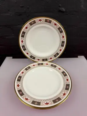 3 x Royal Crown Derby Border A1253 2nd Quality Dinner Plates 27 cm Wide Set