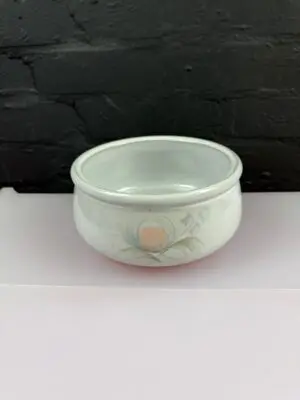 Denby Whisper Fruit / Salad Serving Bowl 7.25" Wide x 3.75" High