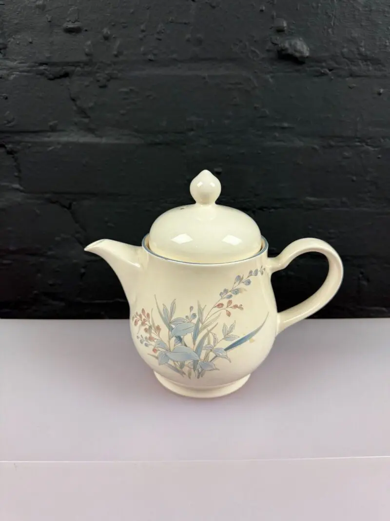 Noritake Keltcraft Kilkee 9109 Large Tea Pot Blue Floral