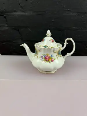 Royal Albert Berkeley Small Tea Pot 1 Pint