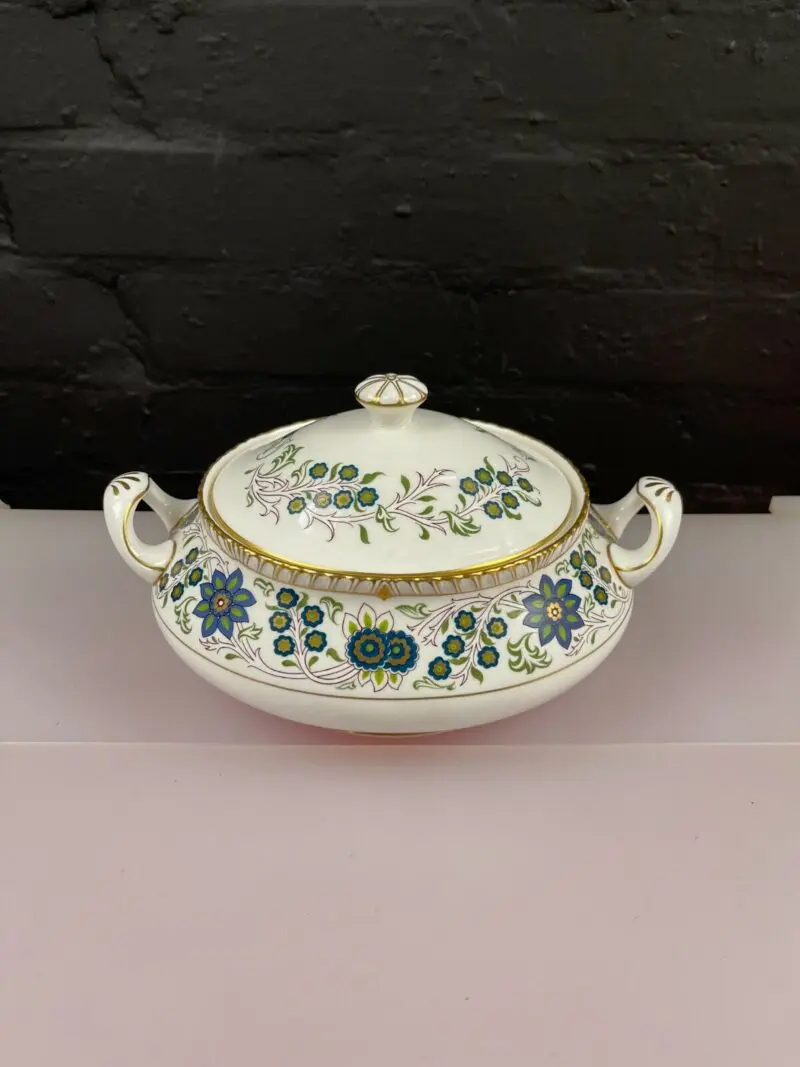 Royal Crown Derby Caliph A.1287 Covered Vegetable Dish / Serving Tureen