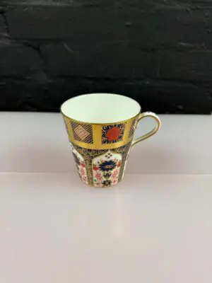 Royal Crown Derby Old Imari 1128 SGB Tea / Coffee Mug 3.75" 1st Quality LII 1989