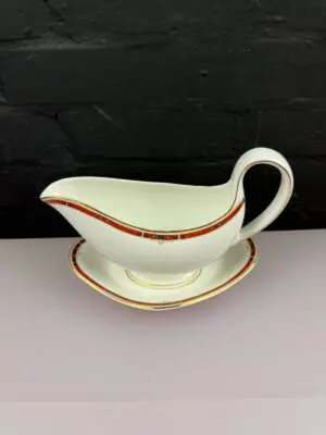 Wedgwood Colorado Gravy Boat / Sauce Jug and Stand / Drip Plate Set