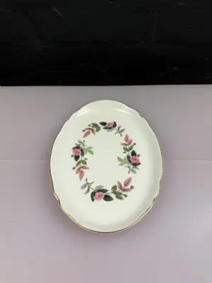 Wedgwood Hathaway Rose Oval Tray 24.5 cm x 17.8 cm