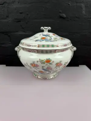 Wedgwood Kutani Crane R4464 Large Covered / Lidded Handled Soup Tureen RARE 1st