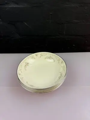 4 x Royal Doulton Diana Collection H5079 Soup Cereal Bowls 17.5 cm 2 Sets