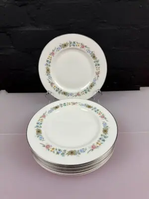 8 x Royal Doulton Pastorale H5002 Salad Plates 8" Wide Set
