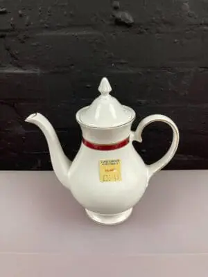 Duchess / Royal Grafton Warwick Red Large Coffee Pot
