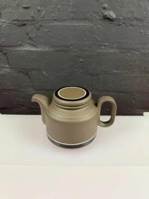 Hornsea Lancaster Vitramic Contrast 2 Pint Tea Pot 5" High 4 Available