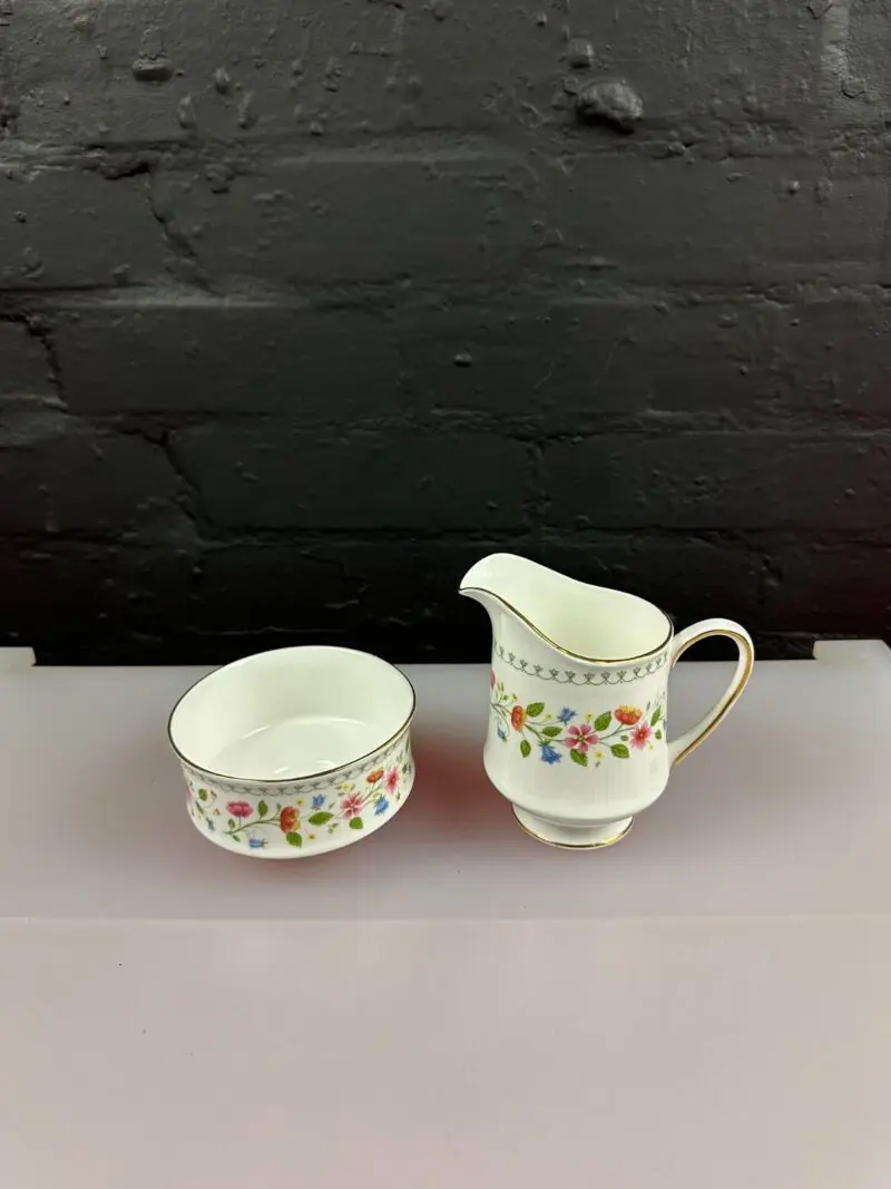 Paragon Anastasia Milk / Cream Jug 12 cm and Open Sugar Bowl Set