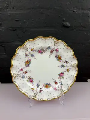 Royal Crown Derby Antoinette Fluted Dinner Plate A1225 1st Quality 25.5 cm 1980