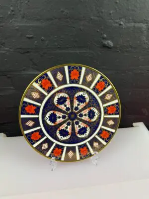 Royal Crown Derby Old Imari 1128 Domed Gateau Cake Plate 11.25" XLVII 1984 2nd