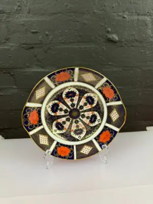 Royal Crown Derby Old Imari 1128 Eared Cake Bread Plate 25 cm XXXVIII 1975 1st