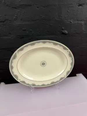 Royal Doulton Albany H5121 Oval Carving Serving Platter Plate 34.5 cm x 27 cm