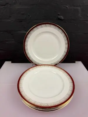 Royal Grafton Majestic Red Dinner Plates 10.75" Wide Set of 5