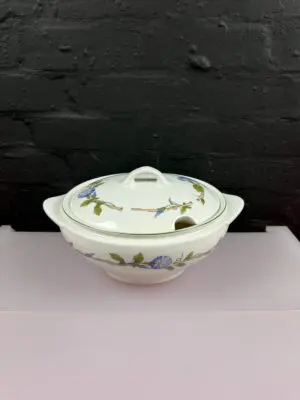 Wedgwood Blue Delphi Large Oval Covered Serving Dish / Soup Tureen