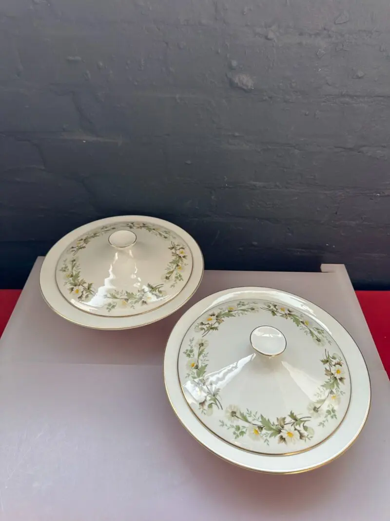2 x Royal Doulton Clairmont T.C.1033 Covered Vegetable Serving Dishes Bowls