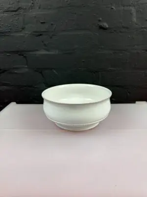 Denby Medici White Footed / Pedestal Fruit Serving Bowl 8.25" Wide 3.75" High