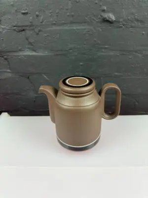 Hornsea Contrast Large Coffee / Tea Pot 7" High 2 Pints