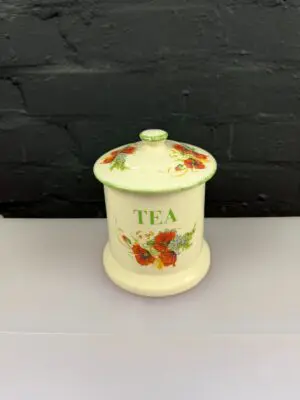 Kernewek Pottery Cornwall Red Poppy Design Tea Storage Jar 6.25" High