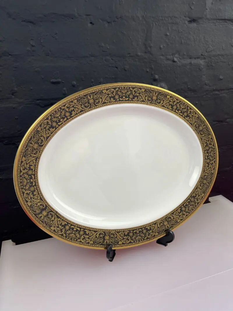 Minton Grandee Oval Carving / Serving Platter Plate 16.25" x 12.25"