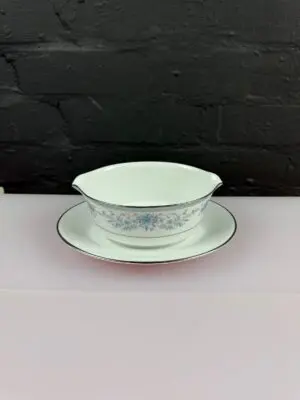 Noritake Blue Hill 2482 Gravy Boat Sauce Jug and Fixed Stand