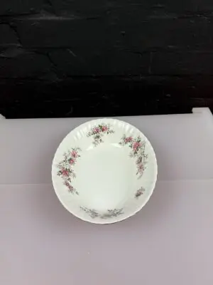 Royal Albert Lavender Rose Oval Open Vegetable Serving Dish 23 cm x 19 cm