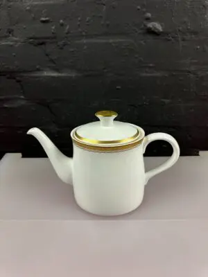 Royal Crown Derby Tiepolo Gold A.1343 Large Tea Pot 2.25 Pints 2002