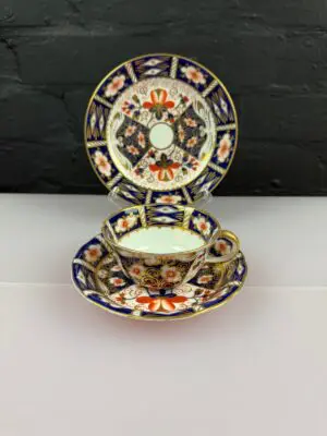 Royal Crown Derby Traditional Imari 2451 Tea Trio Cup Saucer Side Plate 1920's