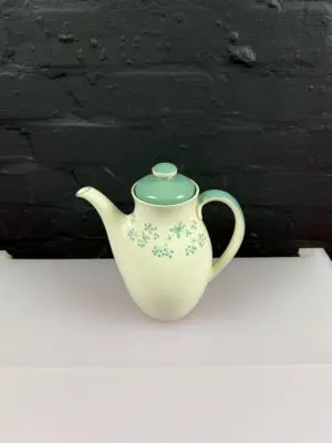 Royal Doulton Queenslace D.6447 Large Coffee Pot 1st Quality