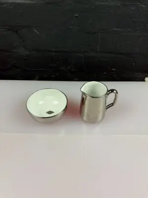 Royal Worcester Lustre Silver Smooth Milk / Cream Jug 8.5 cm and Sugar Bowl Set