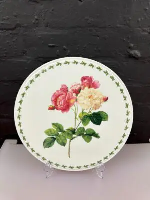 The Regal Bone China Collection Roses Floral Cake / Gateau 12" Wide 2 Available