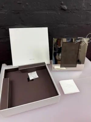 Vera Wang Wedgwood Love Knots Silver Frame 4" x 6'' Photo Frame New Boxed