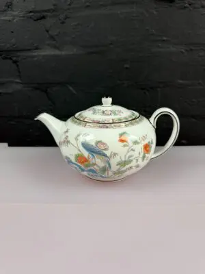 Wedgwood Kutani Crane Large Tea Pot 2 Pints